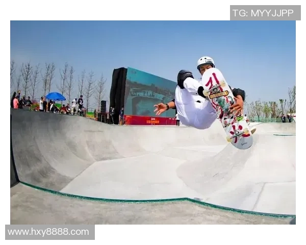 深圳滑板队进攻战术解析:如何在赛场上掌控节奏与优势 深圳滑板队进攻战术解析:如何在赛场上掌控节奏与优势